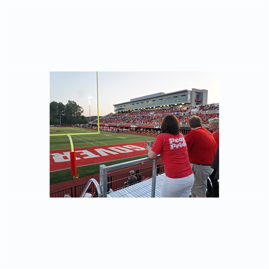 A couple of people that are standing up